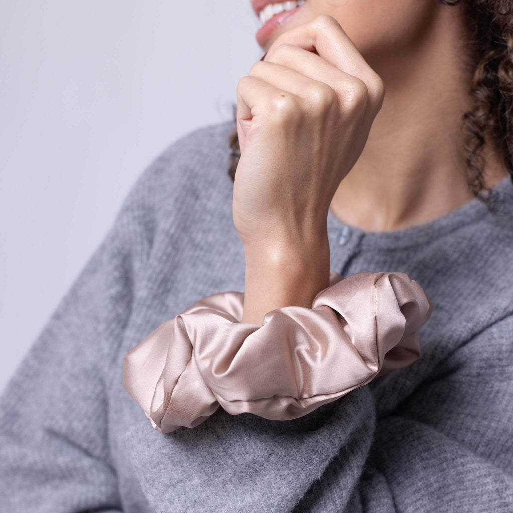 Only Curls Satin Pillow Scrunchies - Black and Bronze Twin Pack - Only Curls